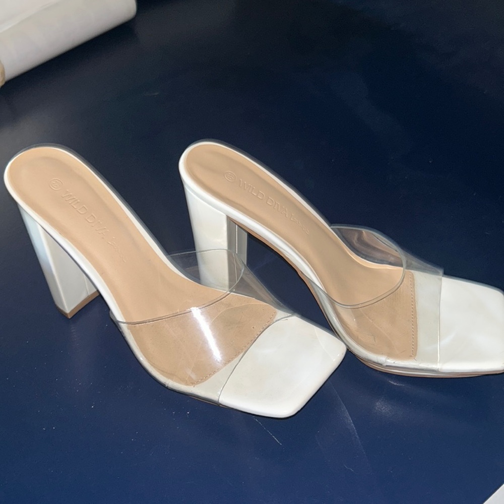 wild dive white block heel